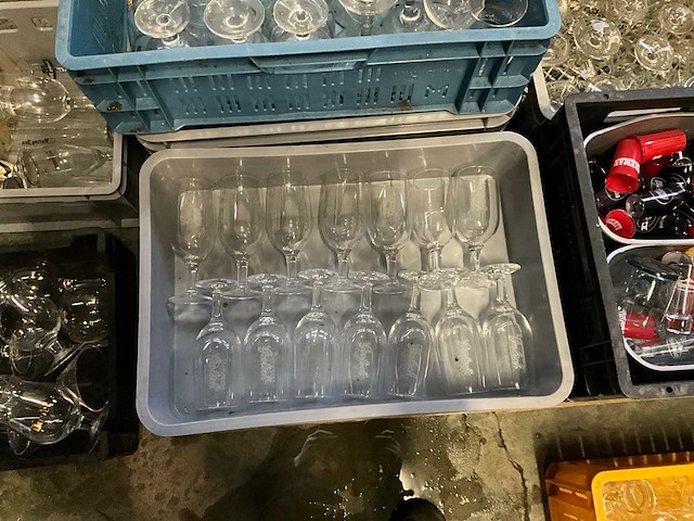 Partij glazen - afbeelding 13 van  13