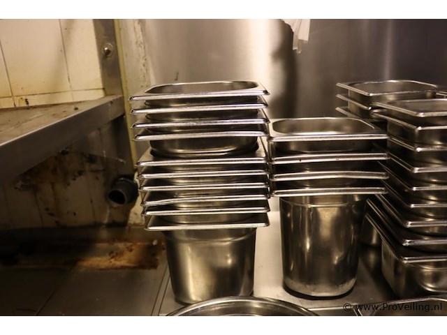 Partij gn-bakken & rvs schalen - afbeelding 5 van  7