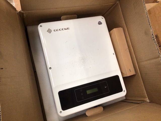 Partij goodwe omvormers - afbeelding 4 van  7