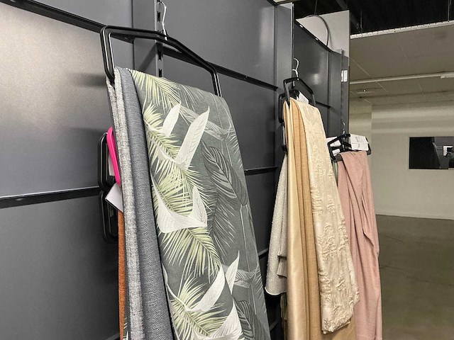 Partij gordijnen - afbeelding 5 van  6