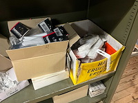 Partij gordijnrails onderdelen en bevestigingsmateriaal - afbeelding 19 van  29