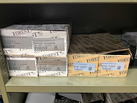 Partij gordijnrails onderdelen en bevestigingsmateriaal - afbeelding 29 van  29