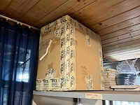 Partij gordijnstof en accessoires - afbeelding 40 van  49