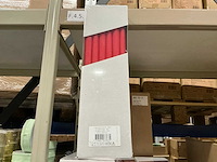Partij gotische kaarsen rood ø22x400mm (276x) - afbeelding 1 van  3