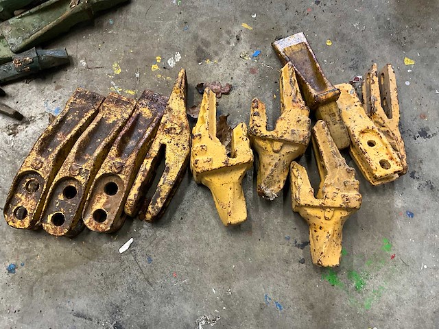 Partij graafbak tand adapters - afbeelding 2 van  5