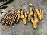 Partij graafbak tand adapters - afbeelding 2 van  5