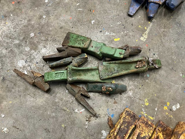 Partij graafbak tand adapters - afbeelding 3 van  5