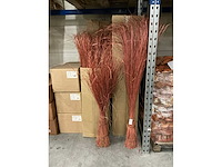 Partij green grass with paper cone stand orange (32x) - afbeelding 2 van  5