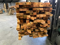 Partij grenen balken 80-180x6,5x4,5 cm - afbeelding 2 van  9