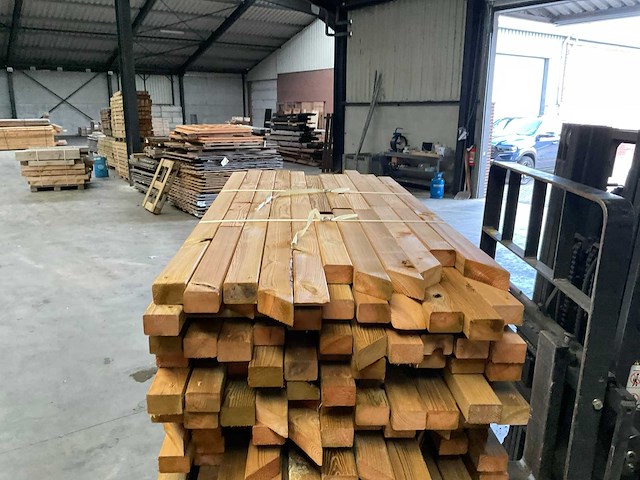 Partij grenen balken 80-180x6,5x4,5 cm - afbeelding 3 van  9