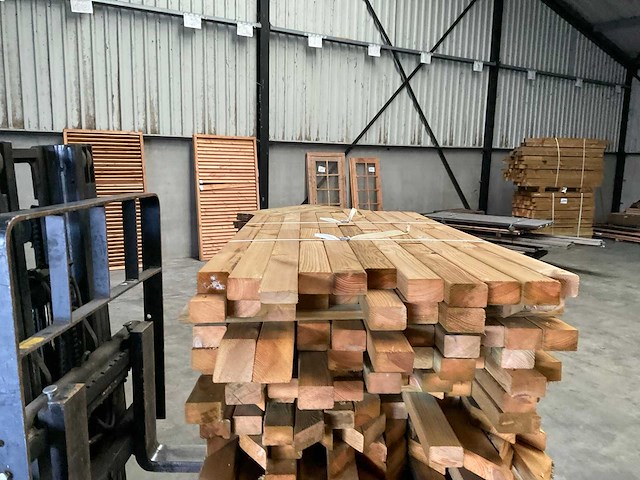 Partij grenen balken 80-180x6,5x4,5 cm - afbeelding 8 van  9