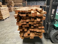 Partij grenen balken 80-180x6,5x4,5 cm - afbeelding 2 van  8