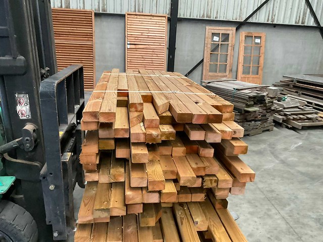 Partij grenen balken 80-180x6,5x4,5 cm - afbeelding 6 van  8