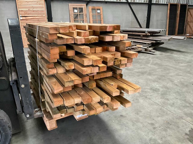 Partij grenen balken 80-180x6,5x4,5 cm - afbeelding 5 van  8