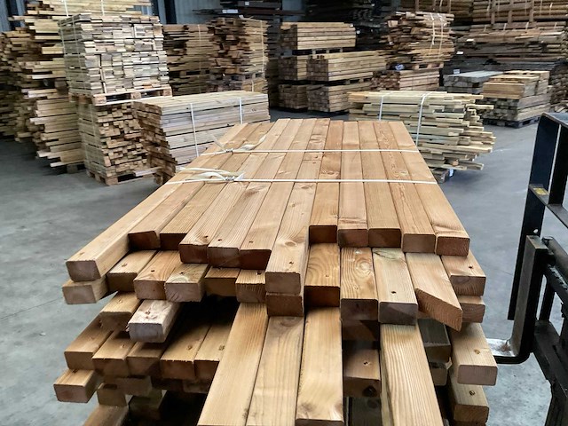 Partij grenen balken 80-180x6,5x4,5 cm - afbeelding 4 van  9
