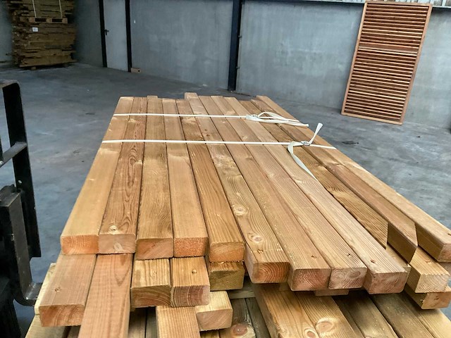 Partij grenen balken 80-180x6,5x4,5 cm - afbeelding 8 van  9