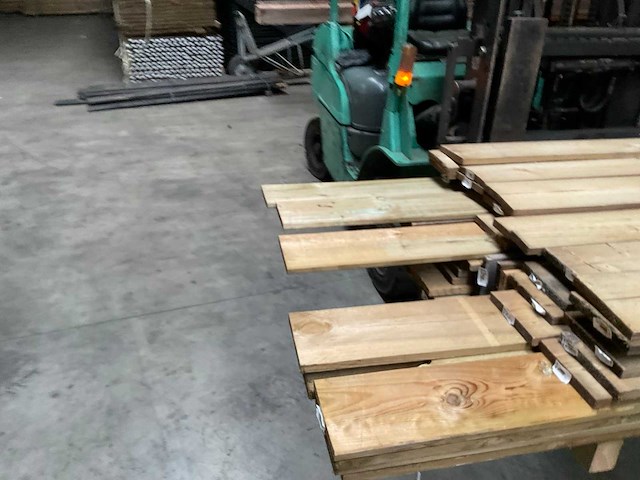 Partij grenen geïmpregneerde tuinplanken 180-240x14x1,6 cm - afbeelding 6 van  11