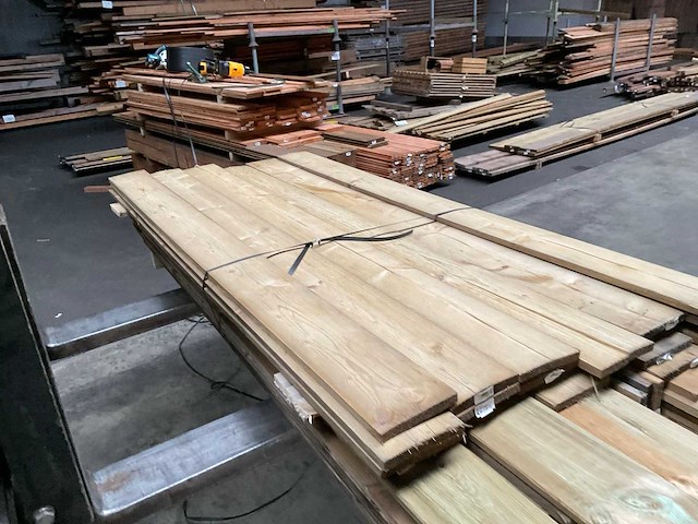 Partij grenen geïmpregneerde tuinplanken 180-240x14x1,6 cm - afbeelding 10 van  11