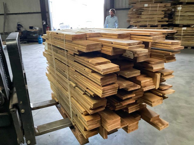 Partij grenen planken 80-180x14x1,8 cm - afbeelding 3 van  3