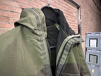 Partij groene overalls - afbeelding 2 van  5