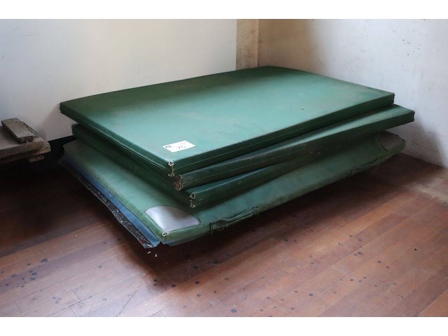 Partij groene valmatten 6stuks - afbeelding 1 van  1