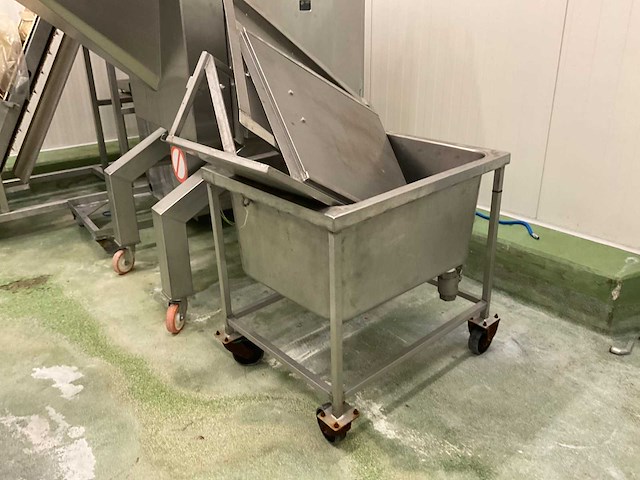 Partij groente verwerkingsmachines - afbeelding 8 van  9