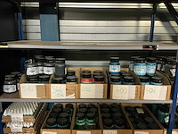 Partij grondstoffen en verpakkingsmaterialen - afbeelding 16 van  32