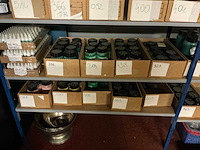 Partij grondstoffen en verpakkingsmaterialen - afbeelding 17 van  32