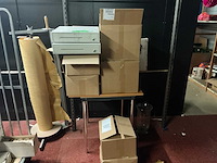 Partij grondstoffen en verpakkingsmaterialen - afbeelding 25 van  32