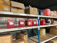 Partij grondstoffen en verpakkingsmaterialen - afbeelding 23 van  32