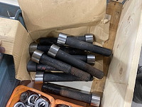 Partij grote bouten en ringen - afbeelding 7 van  7