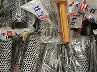 Partij haarborstels in de mix geleverd 100 stuks loc h - afbeelding 8 van  11
