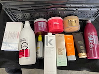 Partij haarverzorgingsproducten - afbeelding 1 van  2