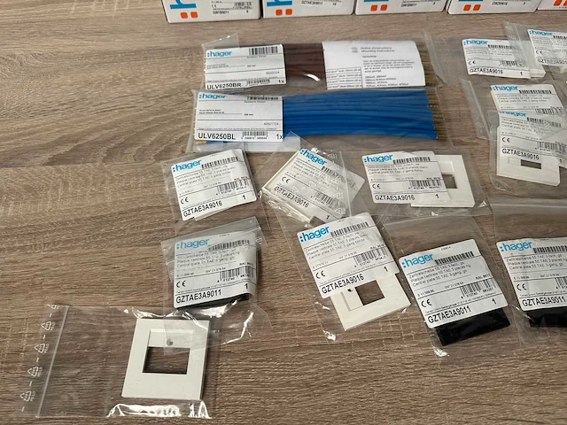 Partij hager installatiemateriaal, ca 54 verpakkingen - afbeelding 4 van  6