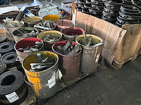 Partij half fabricaat onderdelen - afbeelding 1 van  3