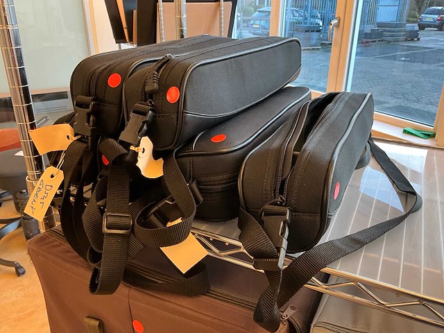 Partij halfassemblages en onderdelen dedal nachtkijkers - afbeelding 2 van  8