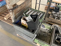 Partij halffabricaat en divers - afbeelding 7 van  16