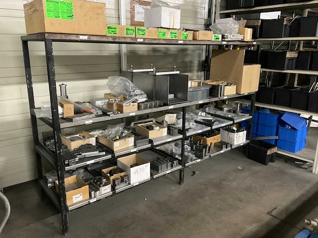 Partij halffabricaat en divers - afbeelding 14 van  30