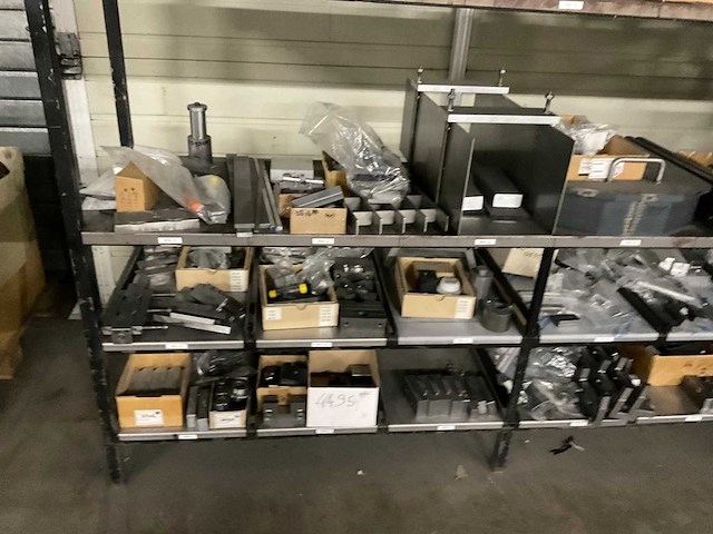 Partij halffabricaat en divers - afbeelding 16 van  30