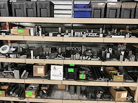 Partij halffabricaat en divers - afbeelding 22 van  30