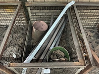 Partij halffabricaat materiaal - afbeelding 12 van  12