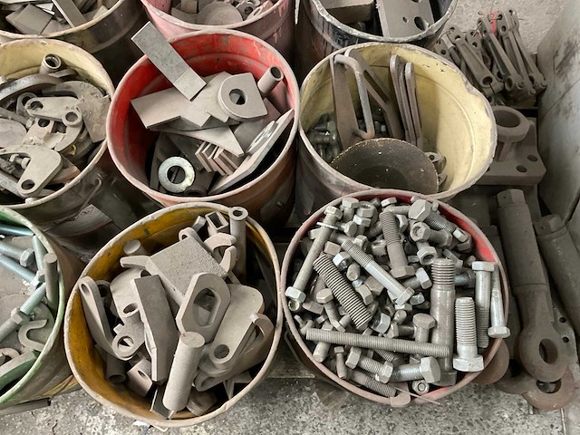 Partij halffabricaat - afbeelding 14 van  15