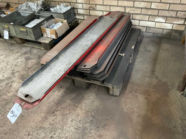 Partij halffabricaat - afbeelding 1 van  3