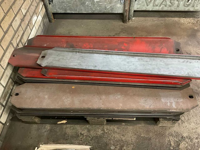 Partij halffabricaat - afbeelding 3 van  3