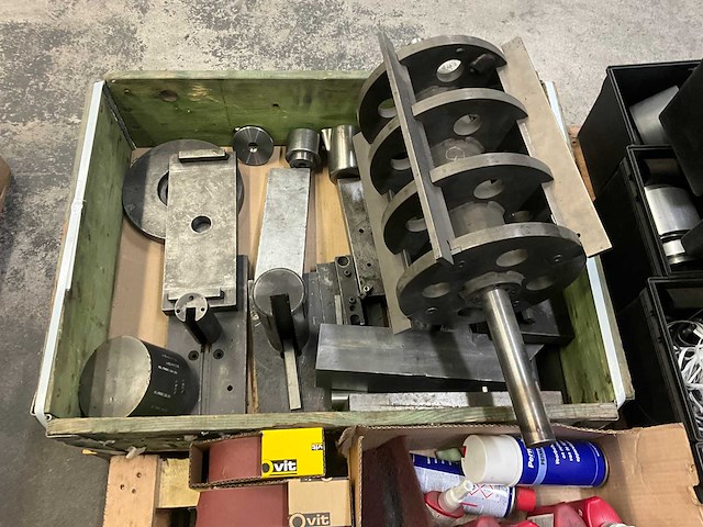 Partij halffabricaat - afbeelding 4 van  8