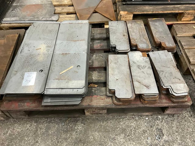 Partij halffabrikaat grondbak - afbeelding 7 van  7