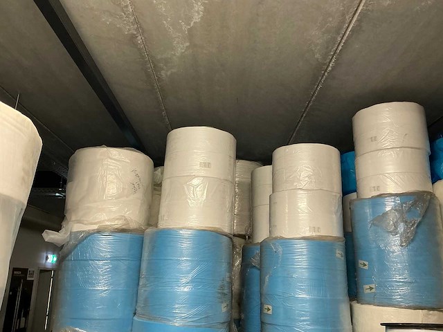 Partij halffabrikaat op rol (240x) (c) - afbeelding 8 van  8