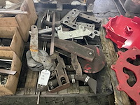 Partij halffabrikaten/aanbouwdelen - afbeelding 3 van  8