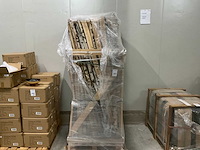 Partij halve berkenstammen - afbeelding 2 van  6