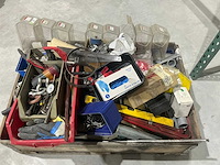 Partij hamdgereedschap en divers - afbeelding 1 van  5